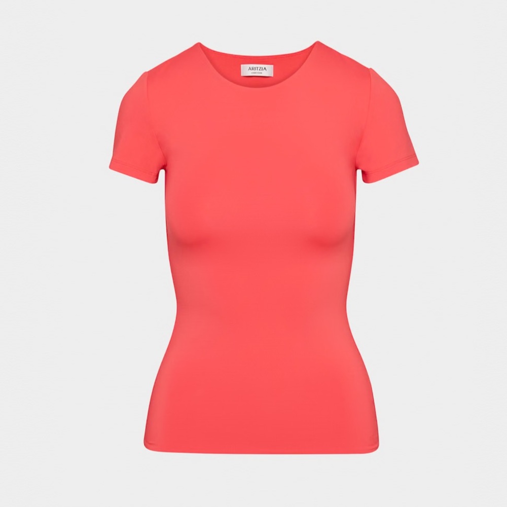 NWT Aritzia Original Contour Crew Hip T-shirt, Limited Edition Cherry Red